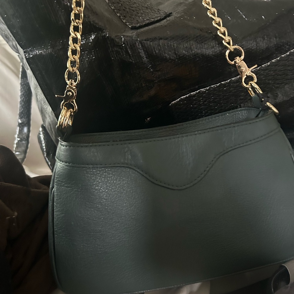 Mario Valentino Dark Green Quilted Leather Crossbody with Gold V Emblem - Picture 2 of 4